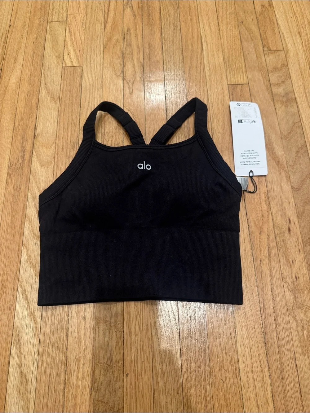 ALO Yoga new tags